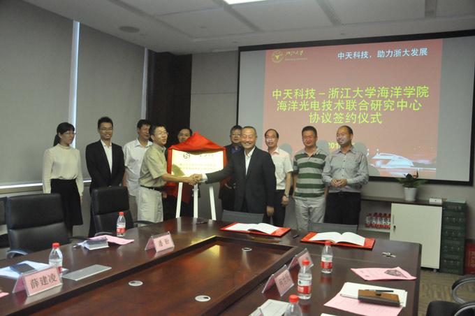 ���Ź��ʹ���-�����ɼ��Ƿ�,����Ʒ�Ƶ�ʵ��