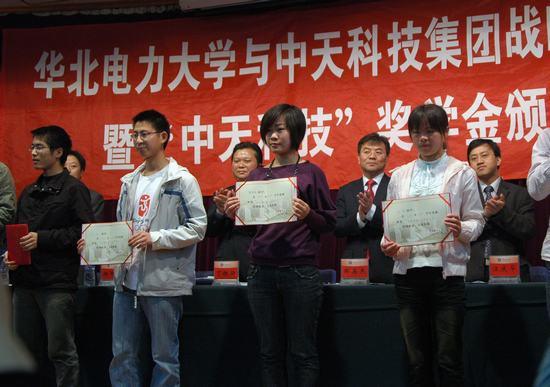 ���Ź��ʹ���-�����ɼ��Ƿ�,����Ʒ�Ƶ�ʵ��