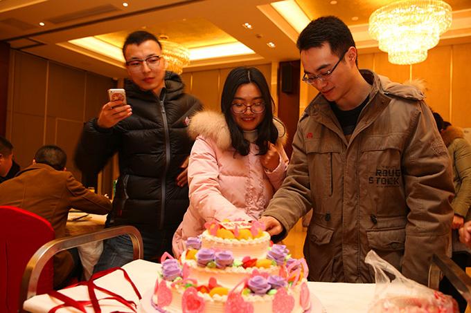 ���Ź��ʹ���-�����ɼ��Ƿ�,����Ʒ�Ƶ�ʵ��