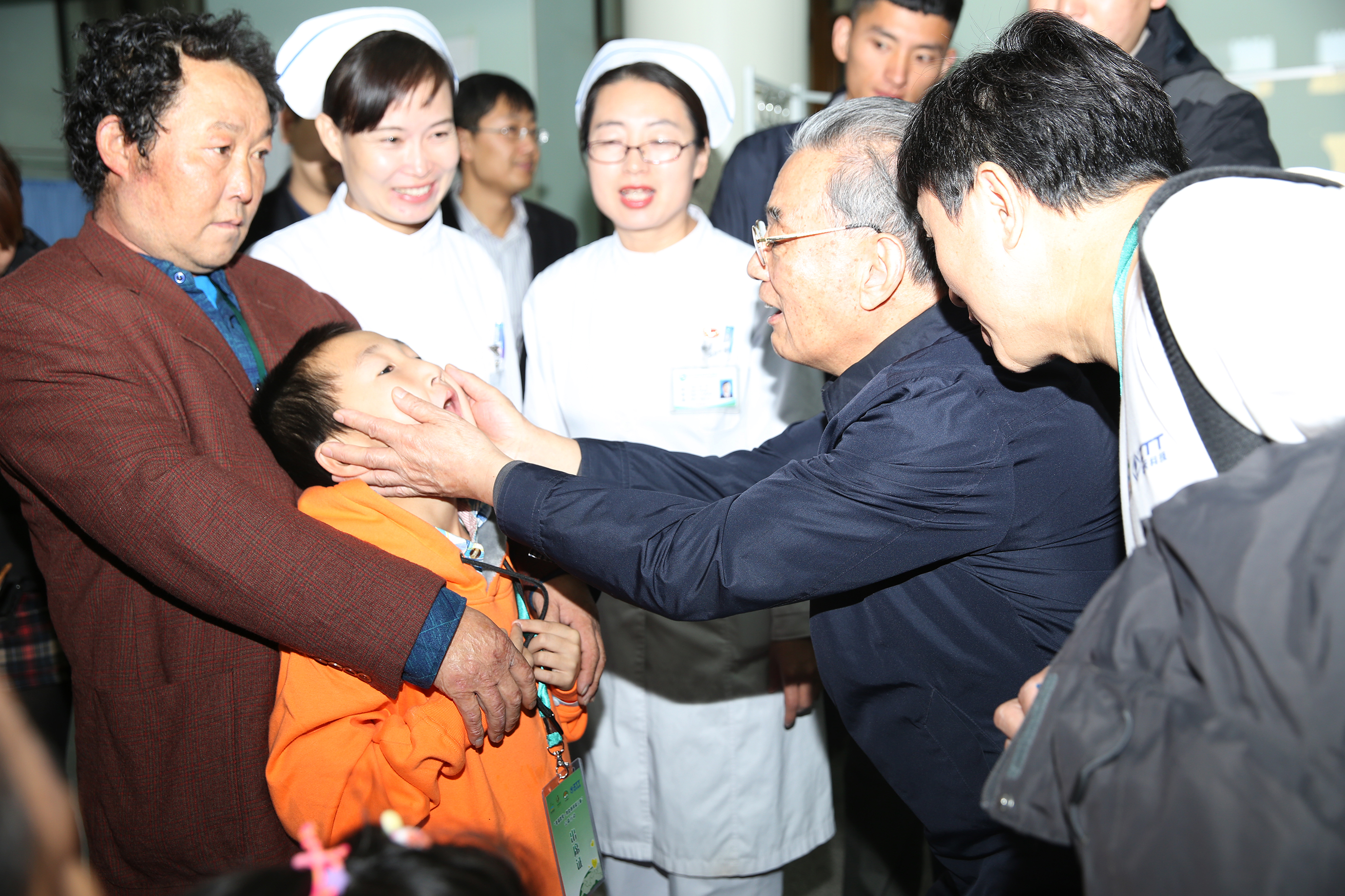 ���Ź��ʹ���-�����ɼ��Ƿ�,����Ʒ�Ƶ�ʵ��