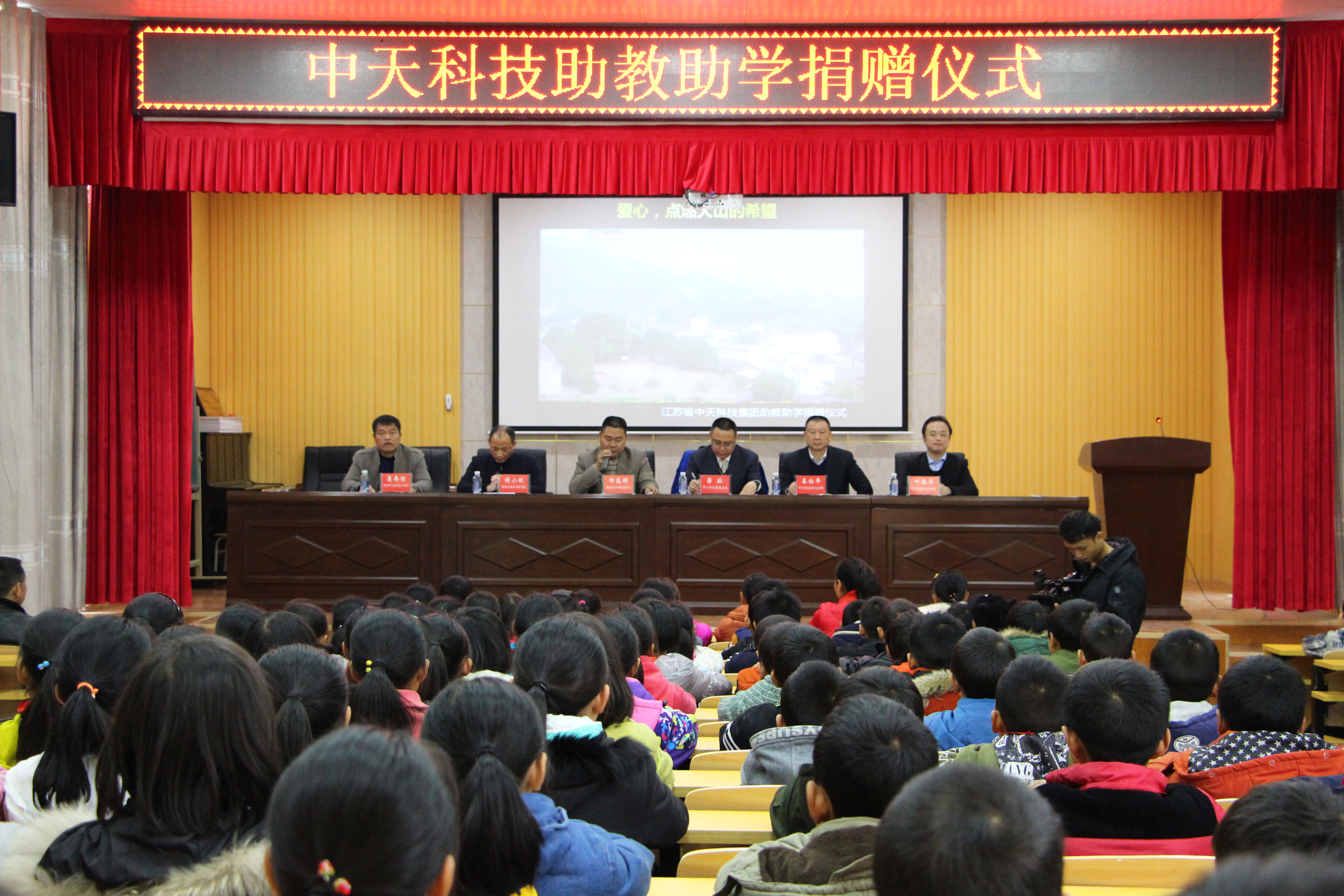 ���Ź��ʹ���-�����ɼ��Ƿ�,����Ʒ�Ƶ�ʵ��