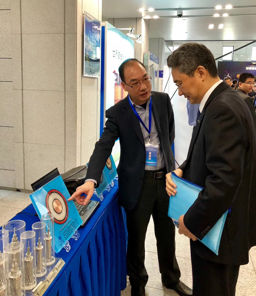 ���Ź��ʹ���-�����ɼ��Ƿ�,����Ʒ�Ƶ�ʵ��