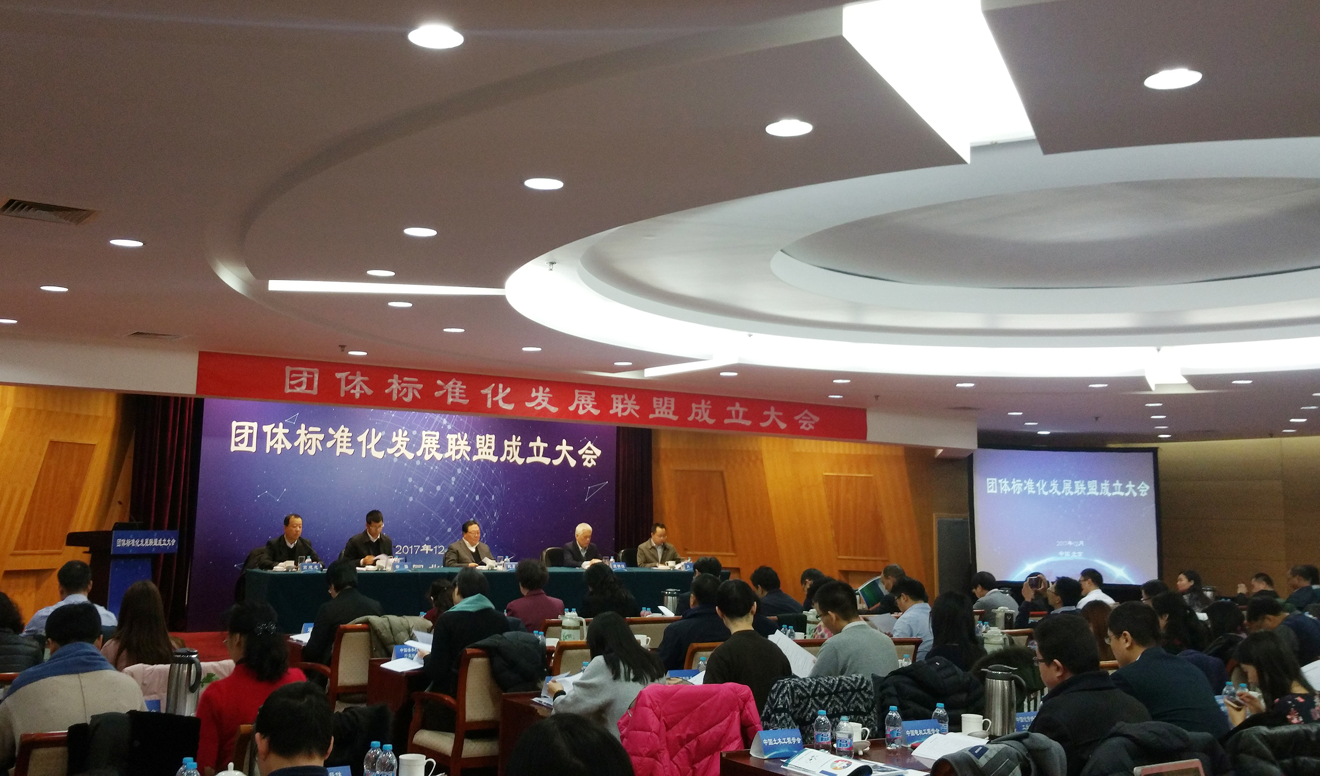 ���Ź��ʹ���-�����ɼ��Ƿ�,����Ʒ�Ƶ�ʵ��