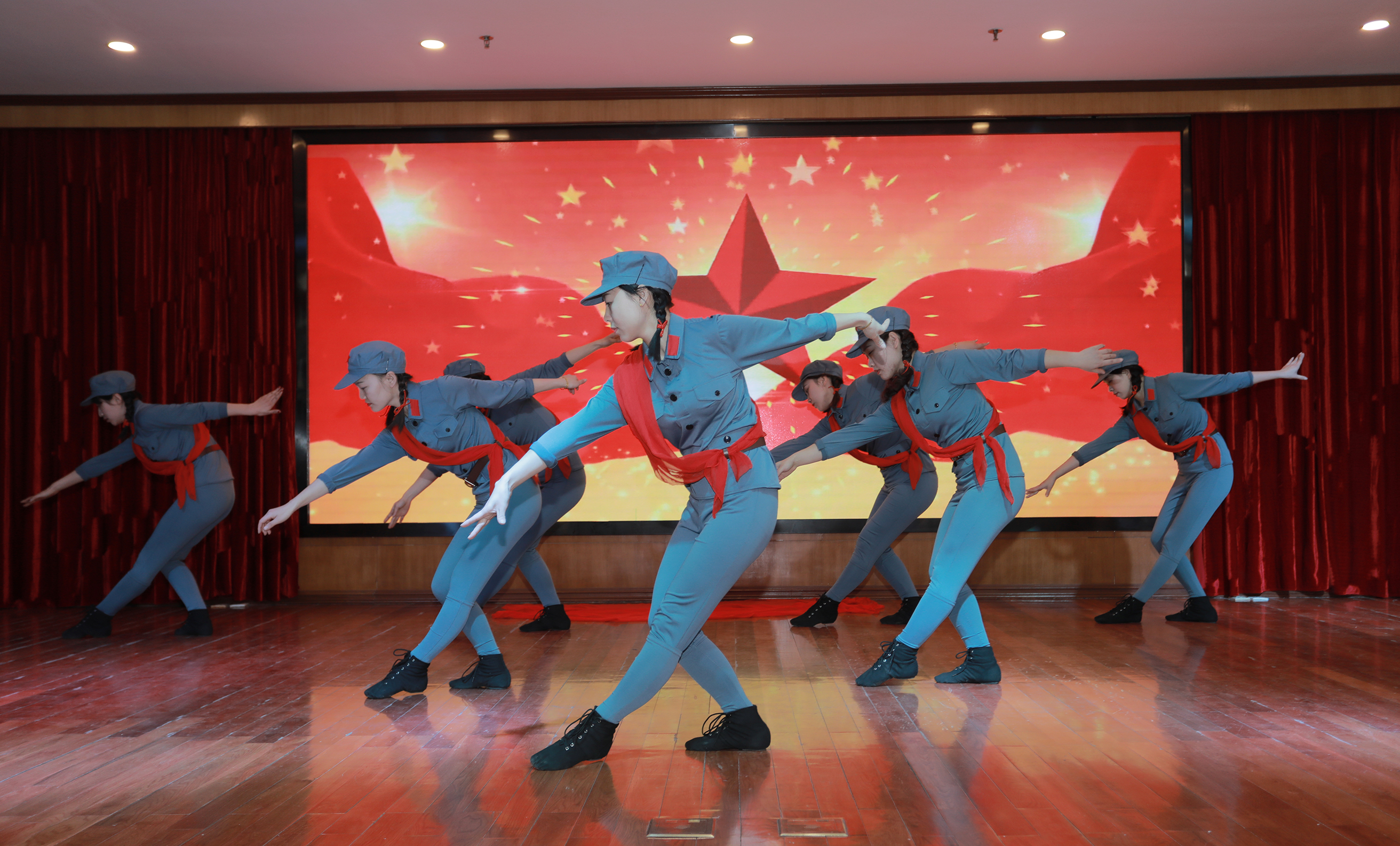 ���Ź��ʹ���-�����ɼ��Ƿ�,����Ʒ�Ƶ�ʵ��