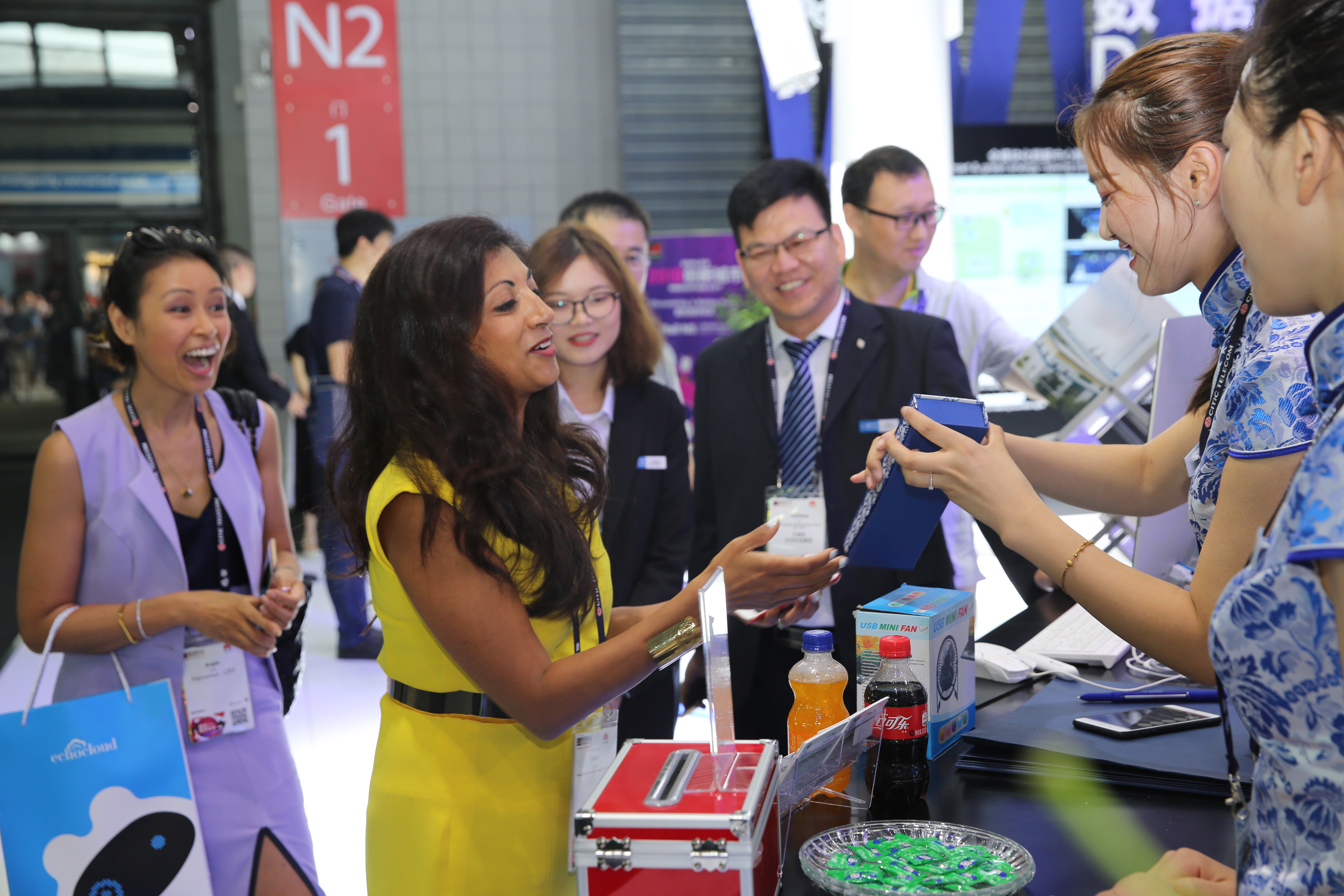 ���Ź��ʹ���-�����ɼ��Ƿ�,����Ʒ�Ƶ�ʵ��