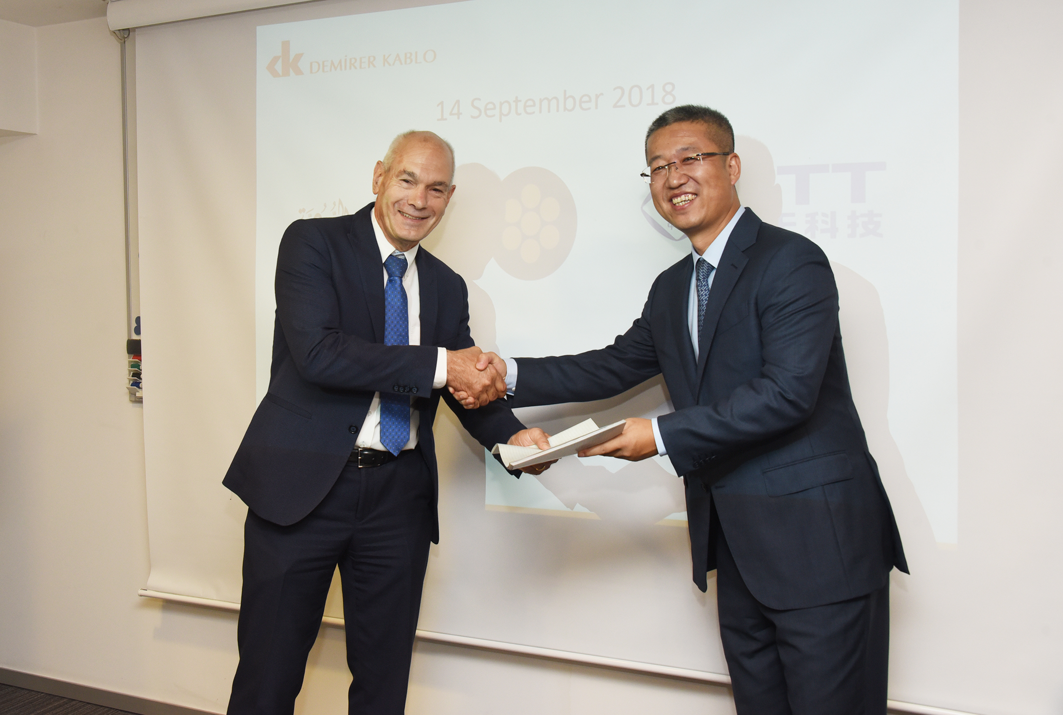 ���Ź��ʹ���-�����ɼ��Ƿ�,����Ʒ�Ƶ�ʵ��