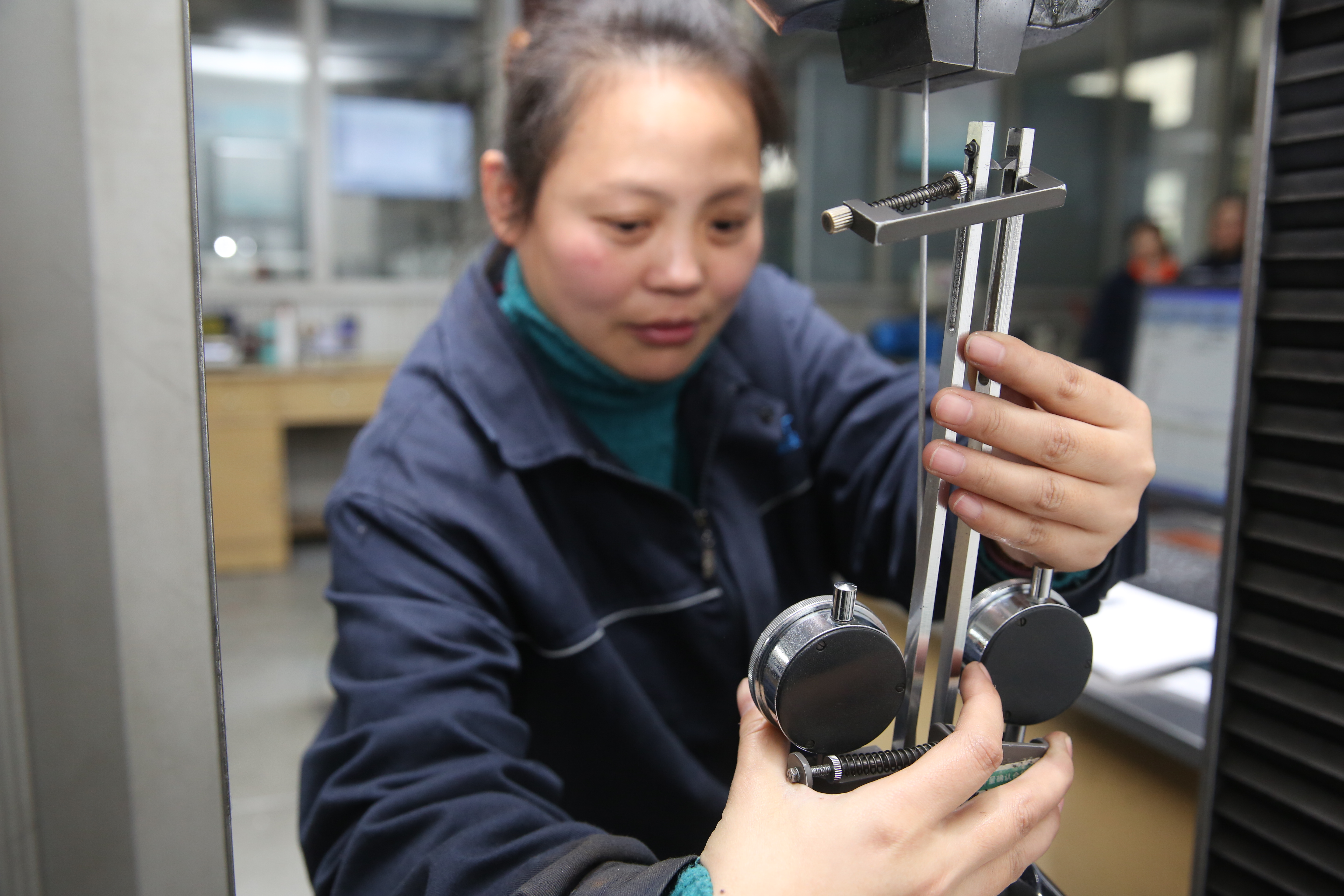 ���Ź��ʹ���-�����ɼ��Ƿ�,����Ʒ�Ƶ�ʵ��