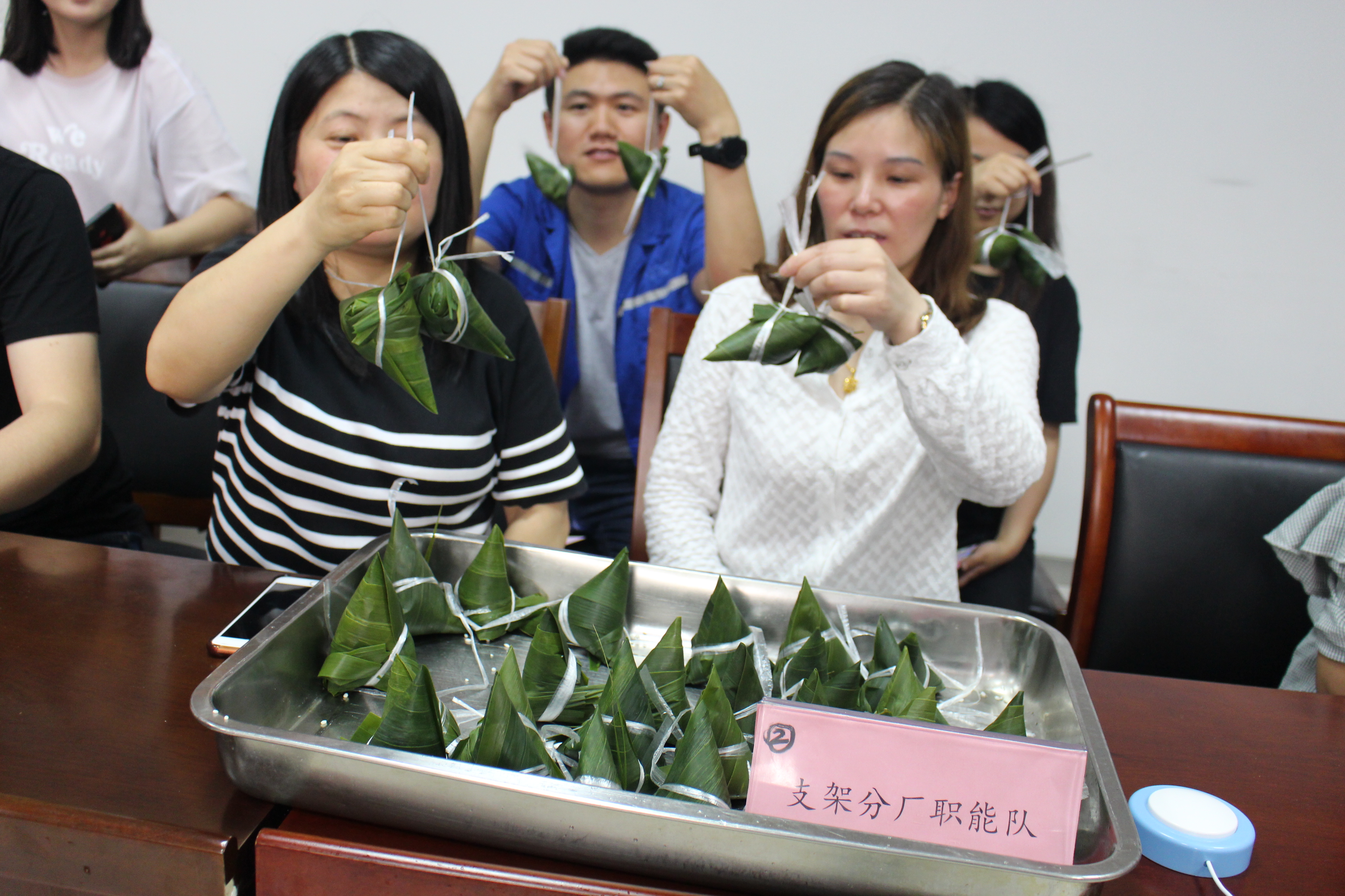 ���Ź��ʹ���-�����ɼ��Ƿ�,����Ʒ�Ƶ�ʵ��