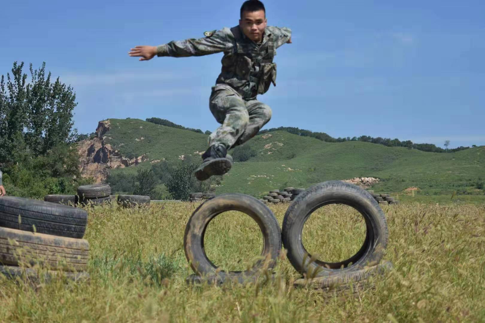 ���Ź��ʹ���-�����ɼ��Ƿ�,����Ʒ�Ƶ�ʵ��