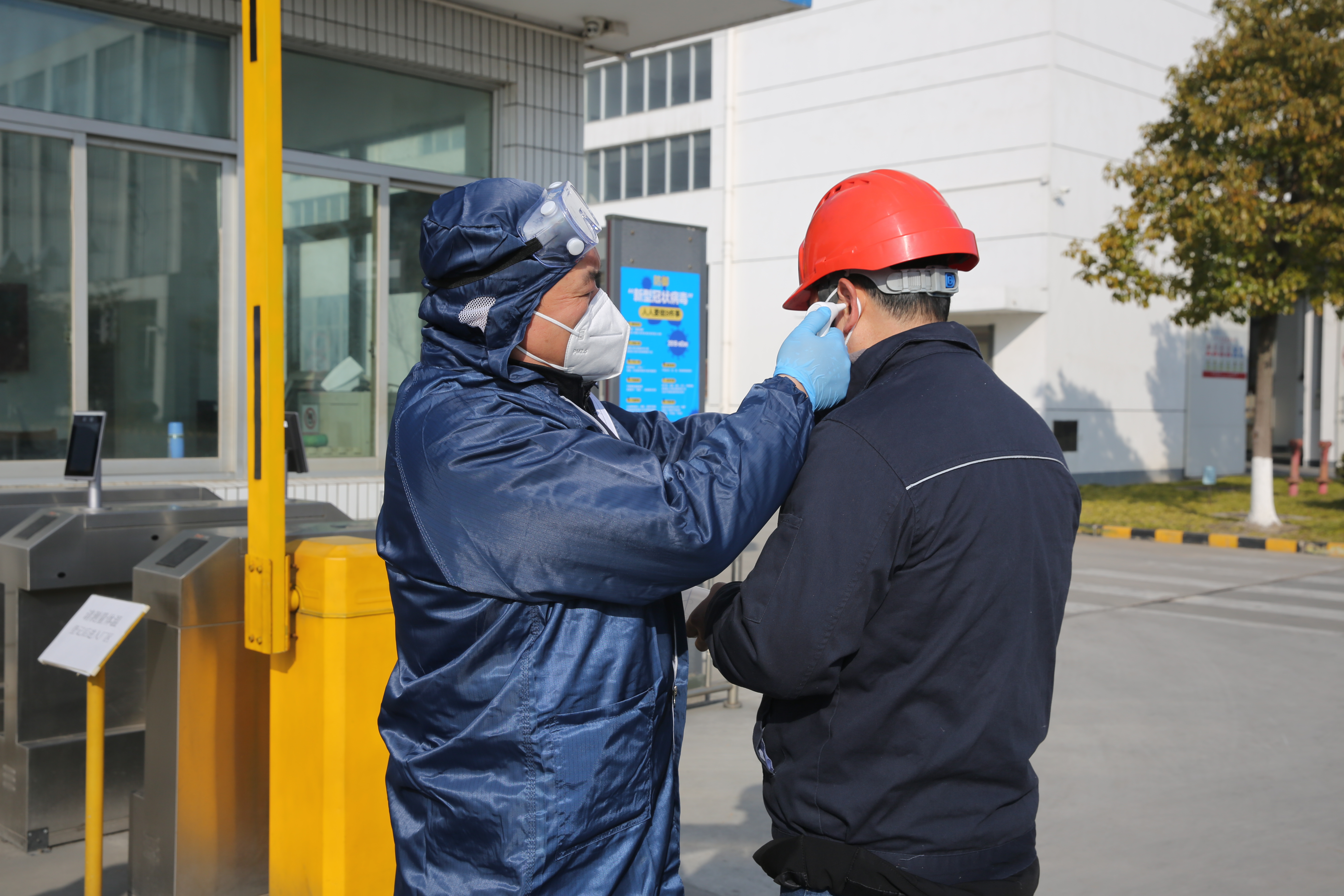 ���Ź��ʹ���-�����ɼ��Ƿ�,����Ʒ�Ƶ�ʵ��