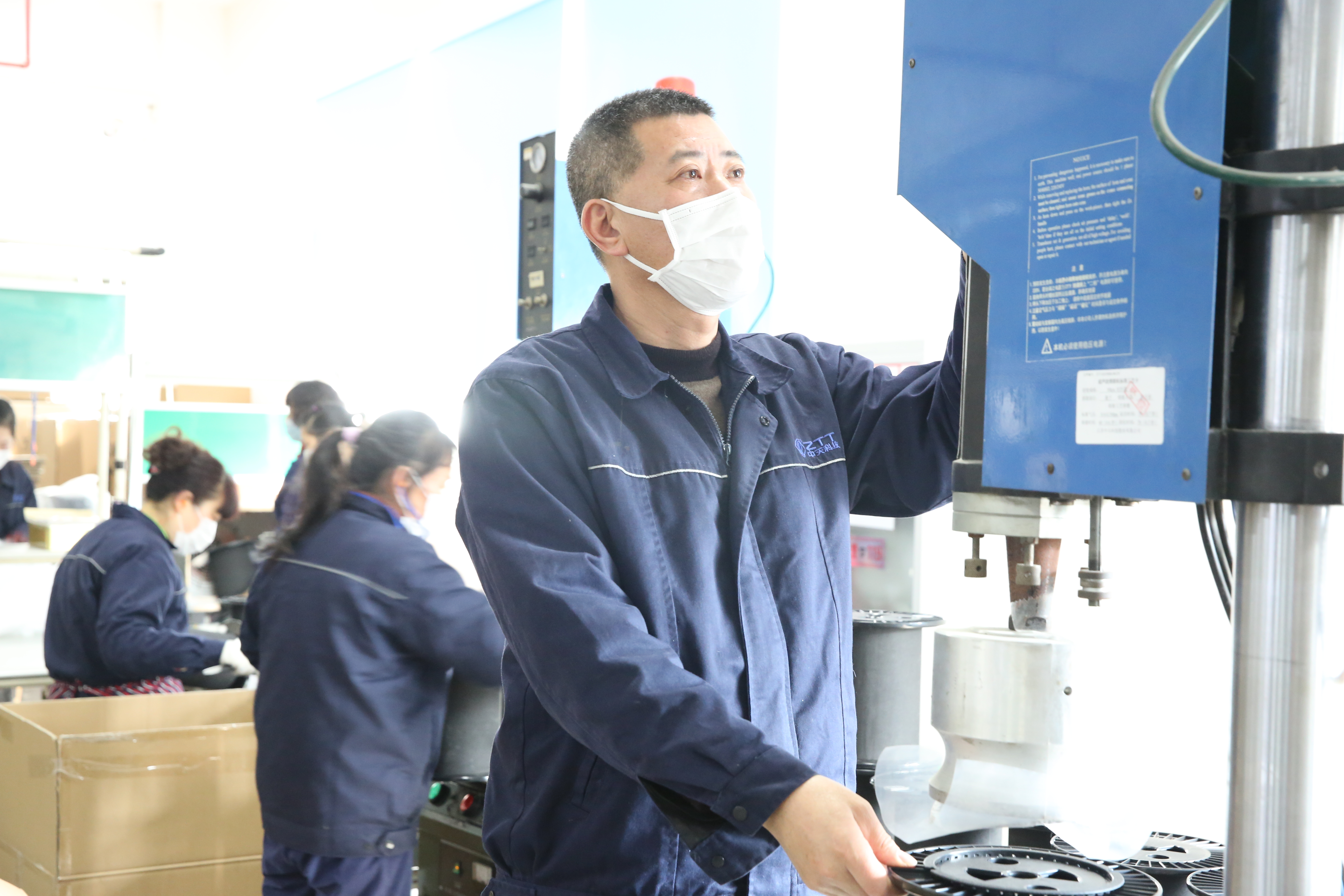 ���Ź��ʹ���-�����ɼ��Ƿ�,����Ʒ�Ƶ�ʵ��