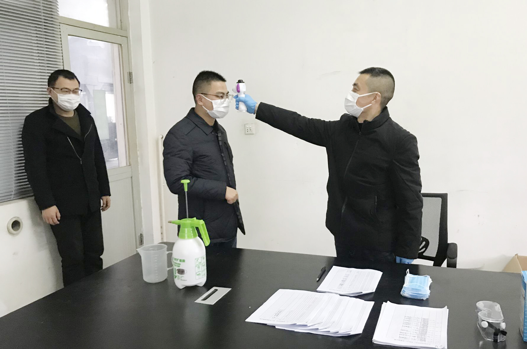 ���Ź��ʹ���-�����ɼ��Ƿ�,����Ʒ�Ƶ�ʵ��