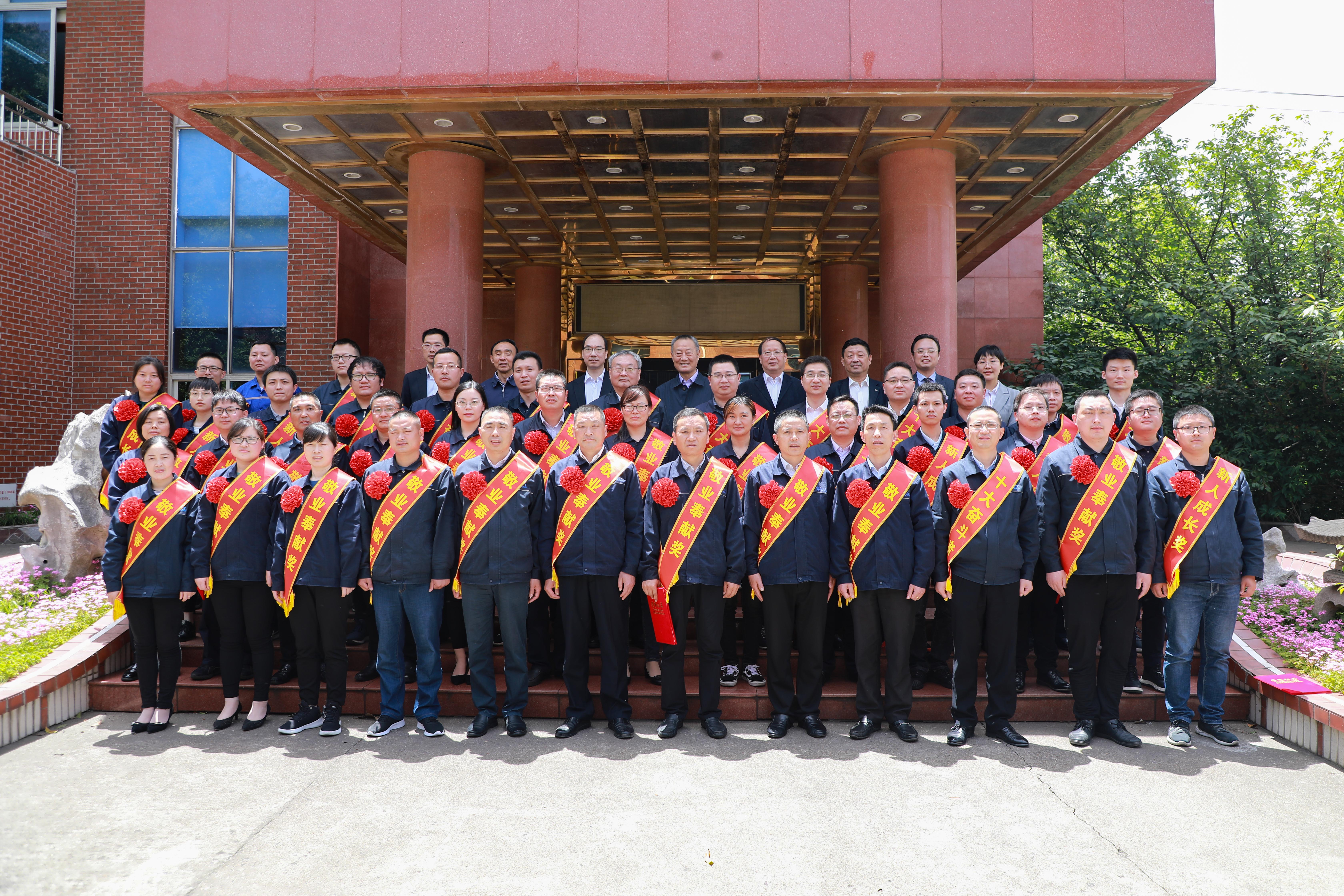 ���Ź��ʹ���-�����ɼ��Ƿ�,����Ʒ�Ƶ�ʵ��