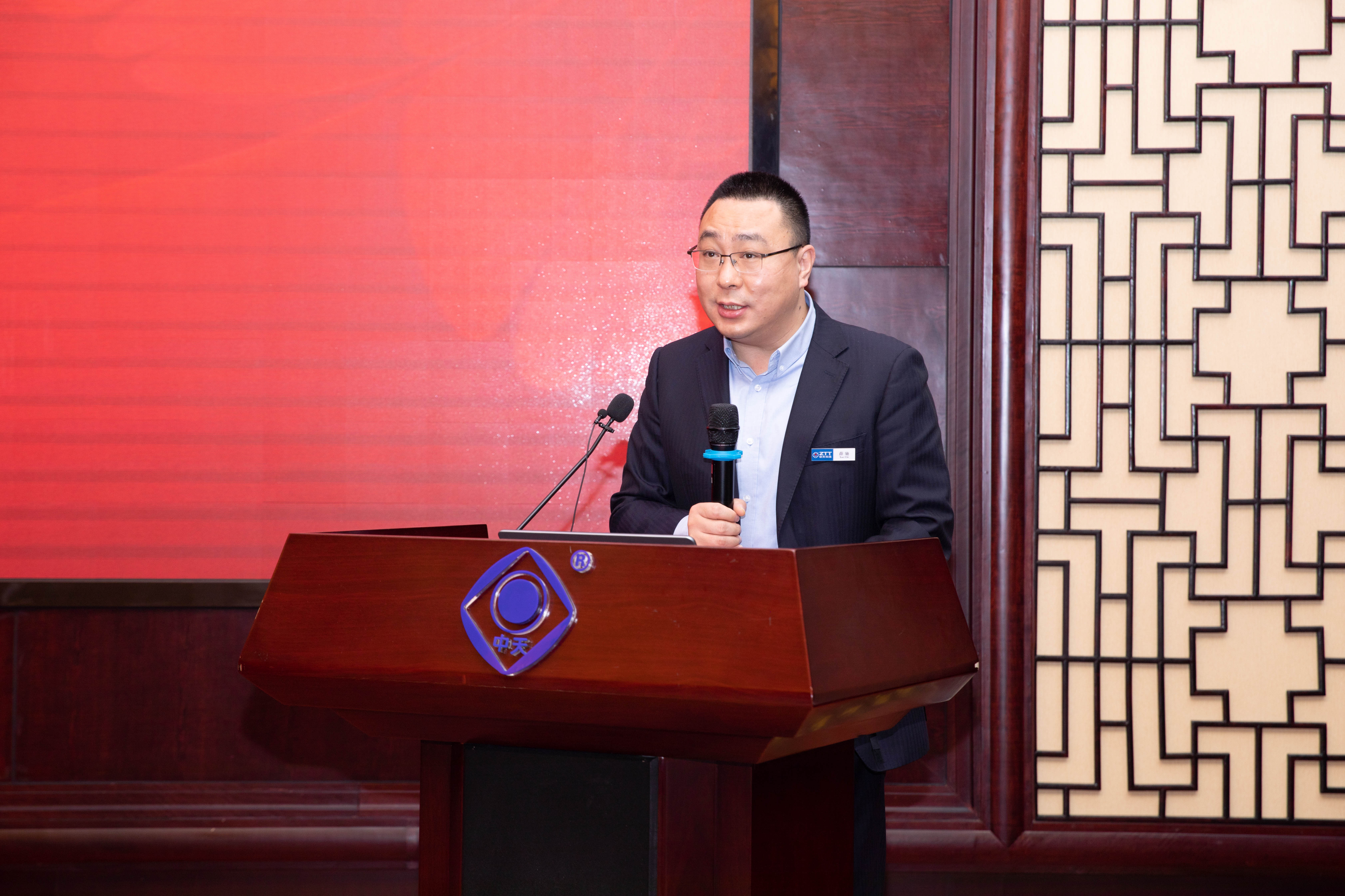 ���Ź��ʹ���-�����ɼ��Ƿ�,����Ʒ�Ƶ�ʵ��