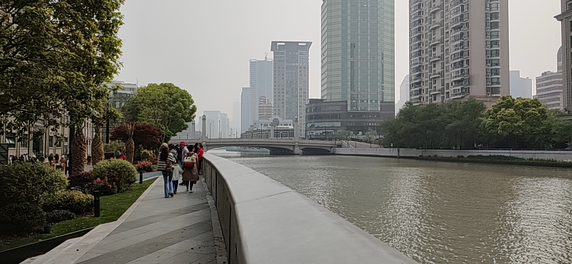 ���Ź��ʹ���-�����ɼ��Ƿ�,����Ʒ�Ƶ�ʵ��