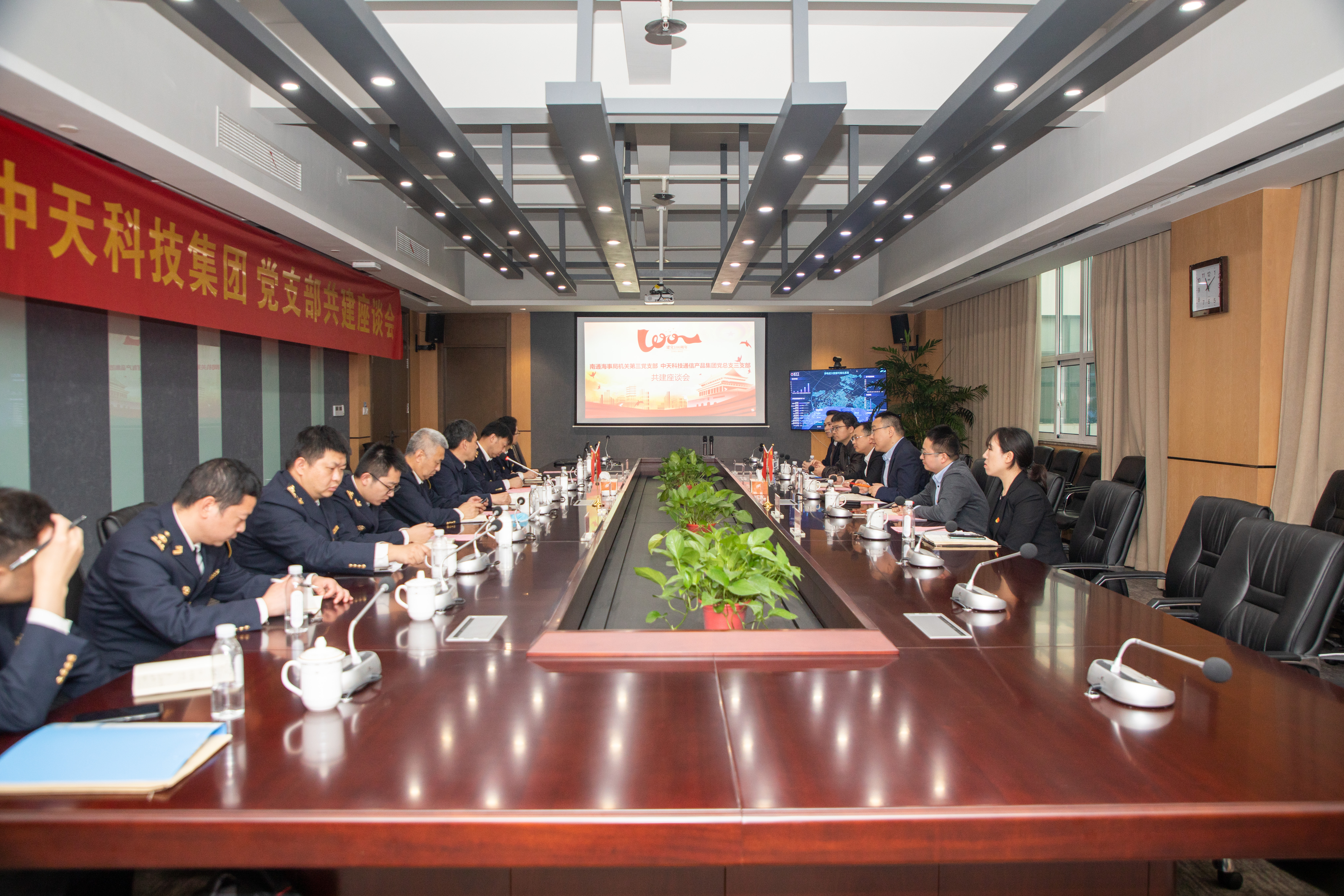 ���Ź��ʹ���-�����ɼ��Ƿ�,����Ʒ�Ƶ�ʵ��