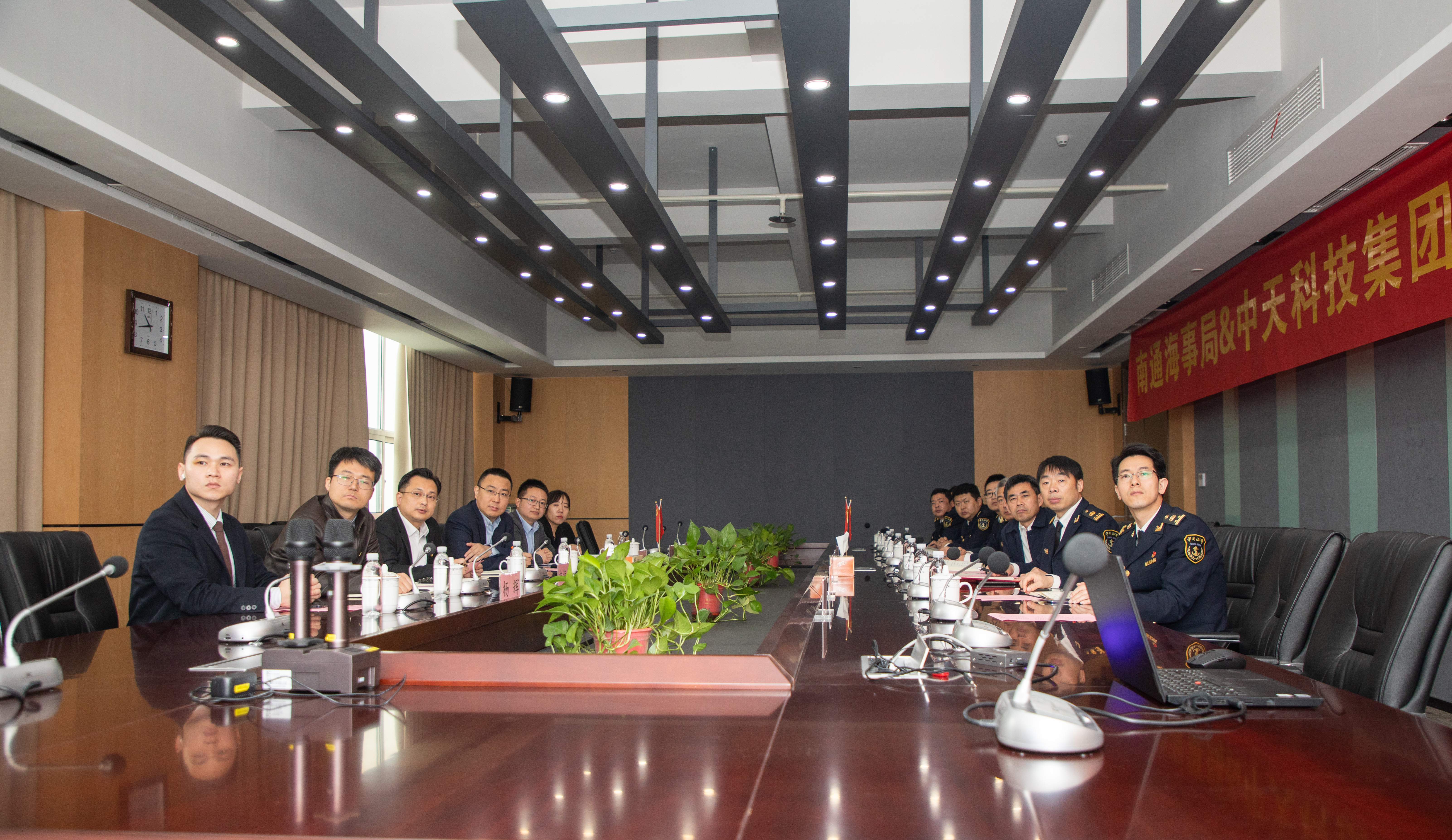 ���Ź��ʹ���-�����ɼ��Ƿ�,����Ʒ�Ƶ�ʵ��