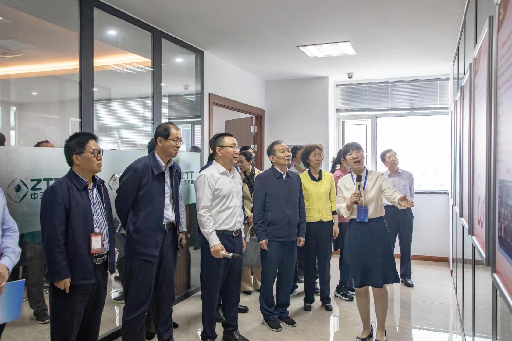 ���Ź��ʹ���-�����ɼ��Ƿ�,����Ʒ�Ƶ�ʵ��