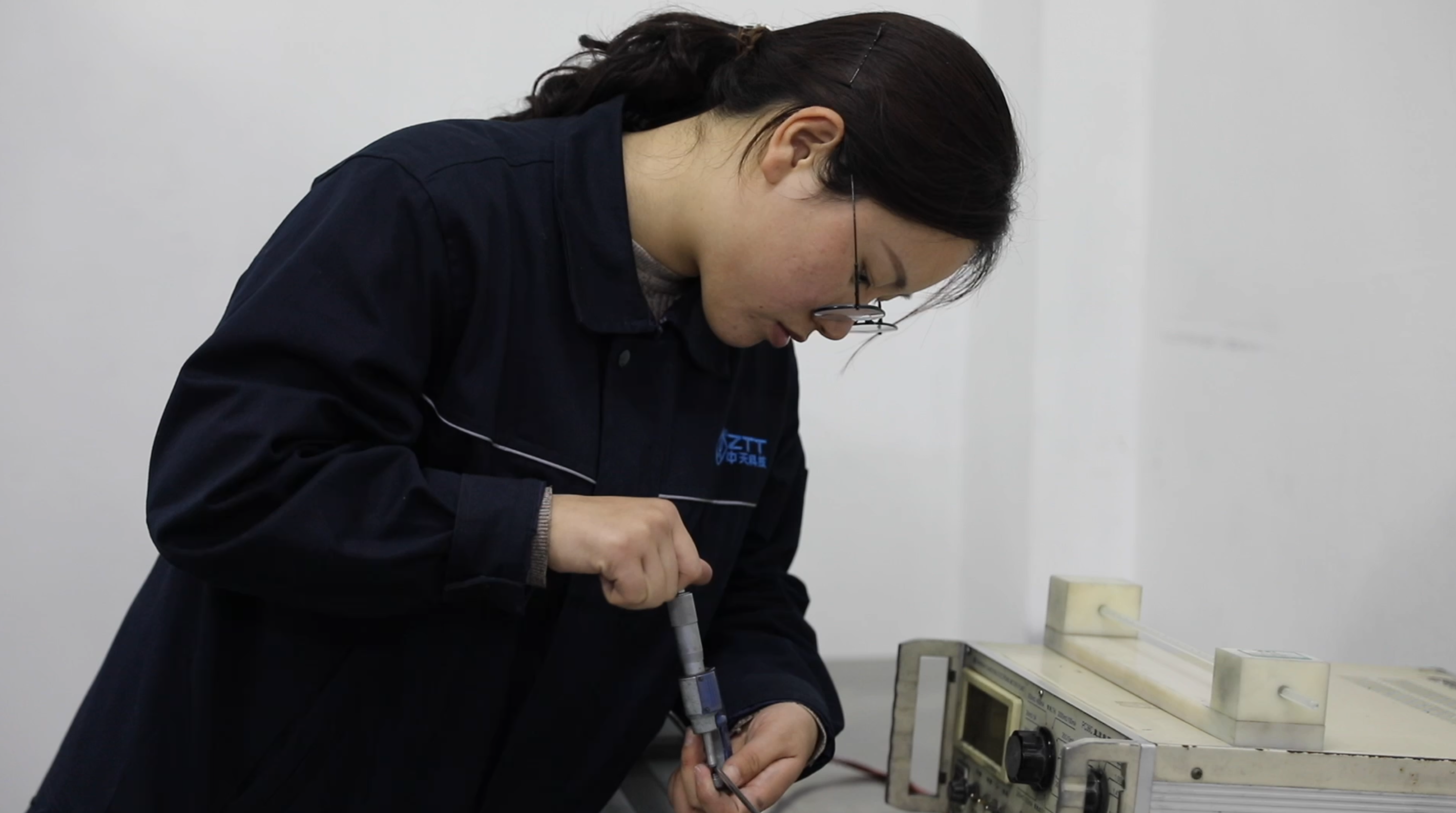 ���Ź��ʹ���-�����ɼ��Ƿ�,����Ʒ�Ƶ�ʵ��