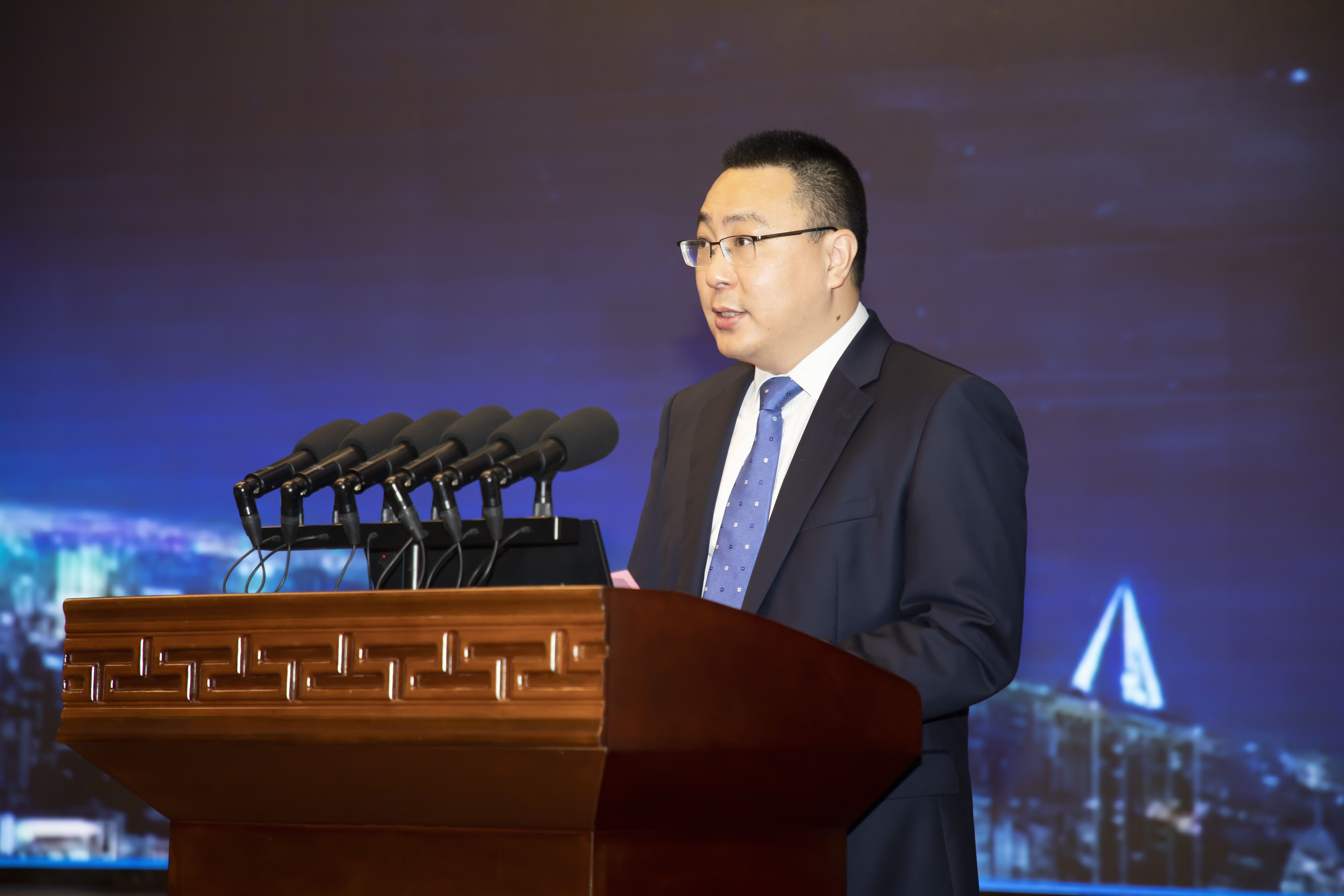 ���Ź��ʹ���-�����ɼ��Ƿ�,����Ʒ�Ƶ�ʵ��