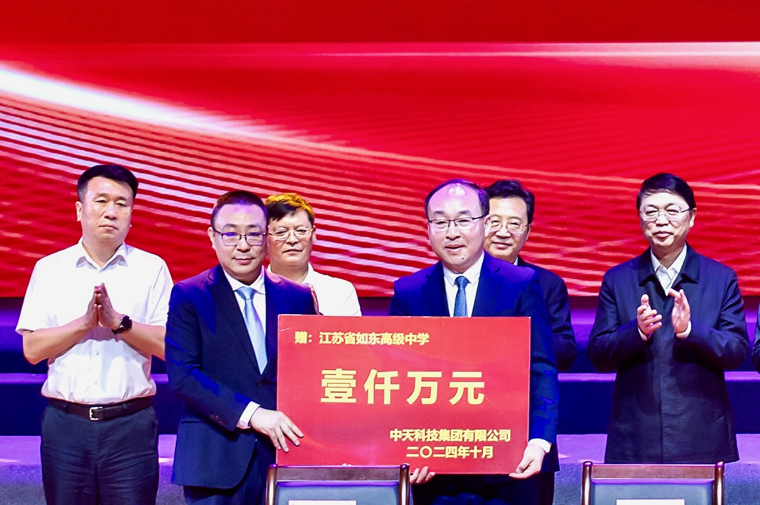 ���Ź��ʹ���-�����ɼ��Ƿ�,����Ʒ�Ƶ�ʵ��